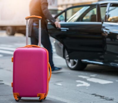 Avoid Airport Hassles: Why Pre-Booking Your Airport Transportation is Essential